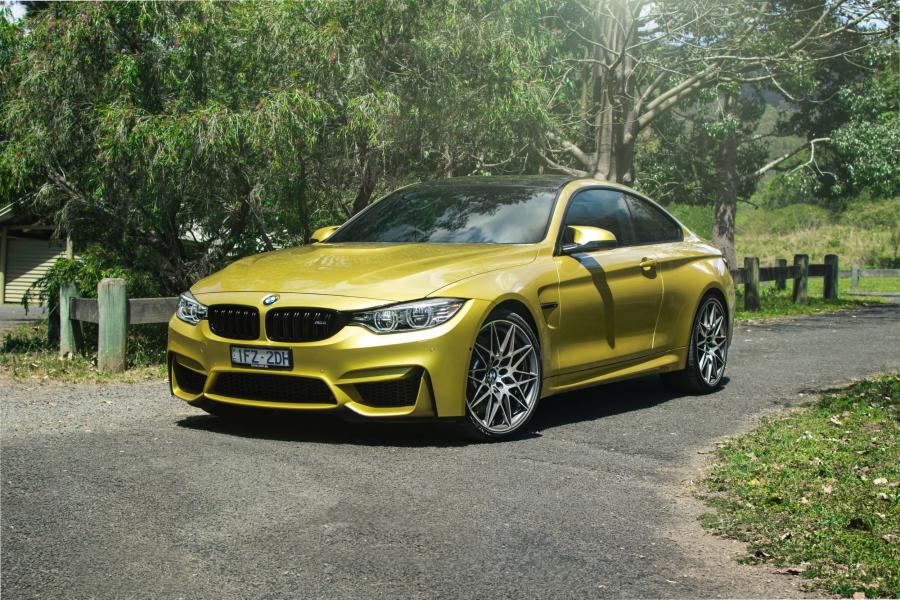  BMW M4 Coupe Competition Package 2016 года  (AU) (фото 23 из 41)
